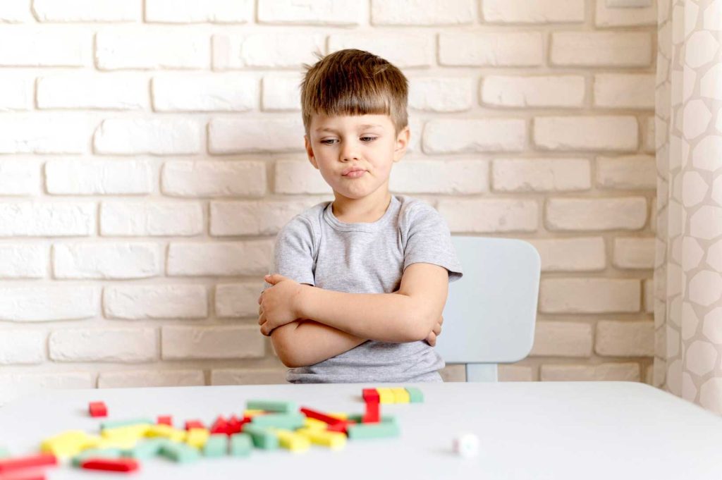 متخصص درمان اوتیسم کودکان